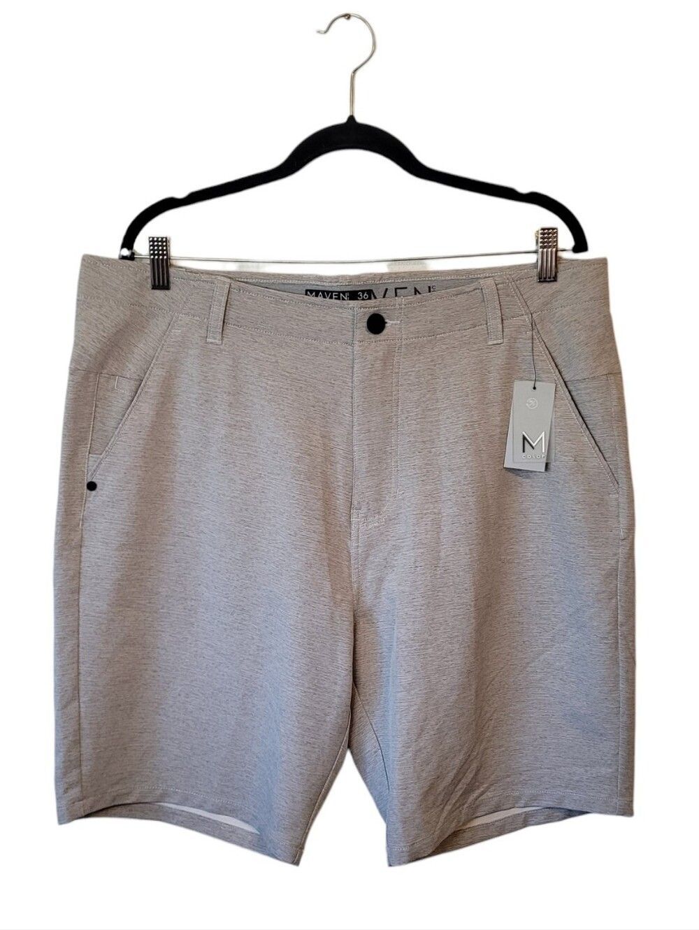 Maven Co-op Men's Light Gray Performance Shorts Size 36 NWT
